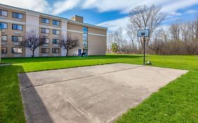 Days Inn By Wyndham Plattsburgh